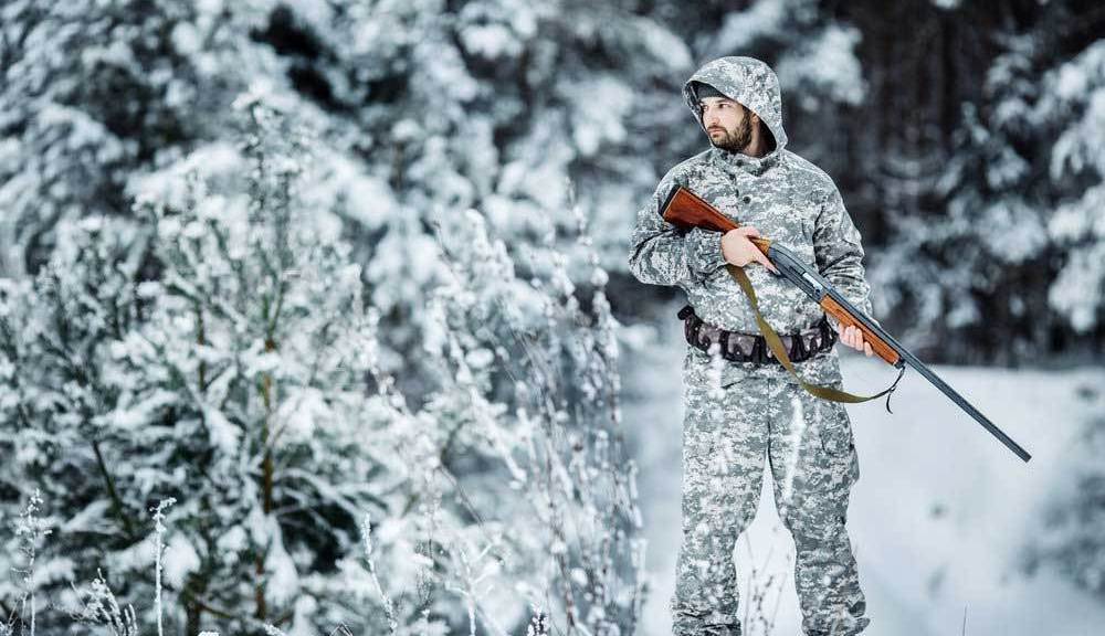 How to Stay Warm When hunting in cold Weather Environments